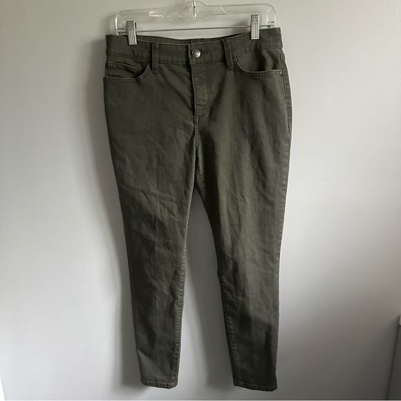 St. John's Bay Skinny Leg Jeans, Olive Army Green Size 10 | Cotton blend - Picture 4 of 9